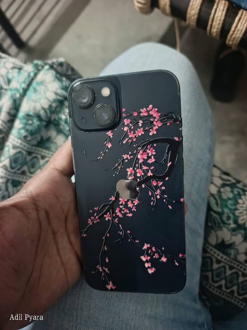 Apple iPhone 13 1