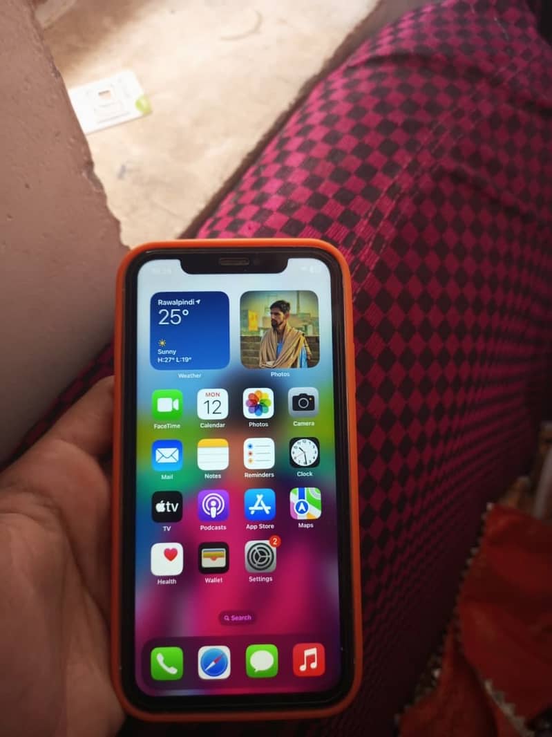 Apple iPhone XR 1