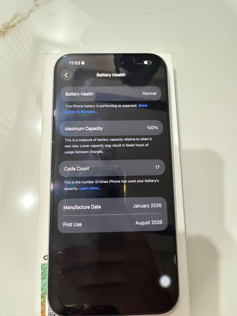 Apple iPhone 17 Pro Max 3