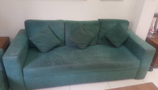 5 seater sofa set and table set