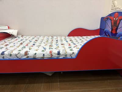 BRAND NEW SPIDER-MAN BED