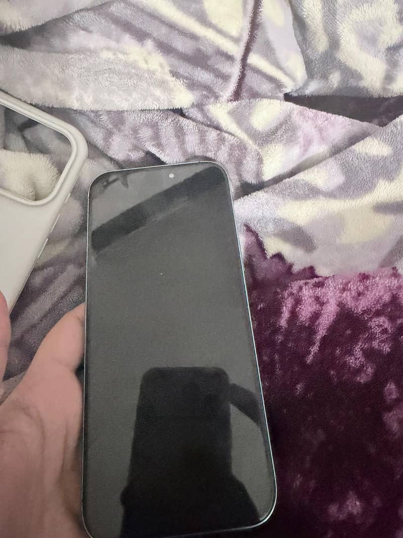 Apple iPhone 17 Pro Max 1