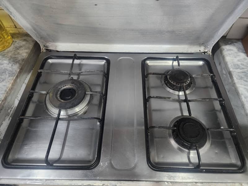cooking range used- Corona brand 2
