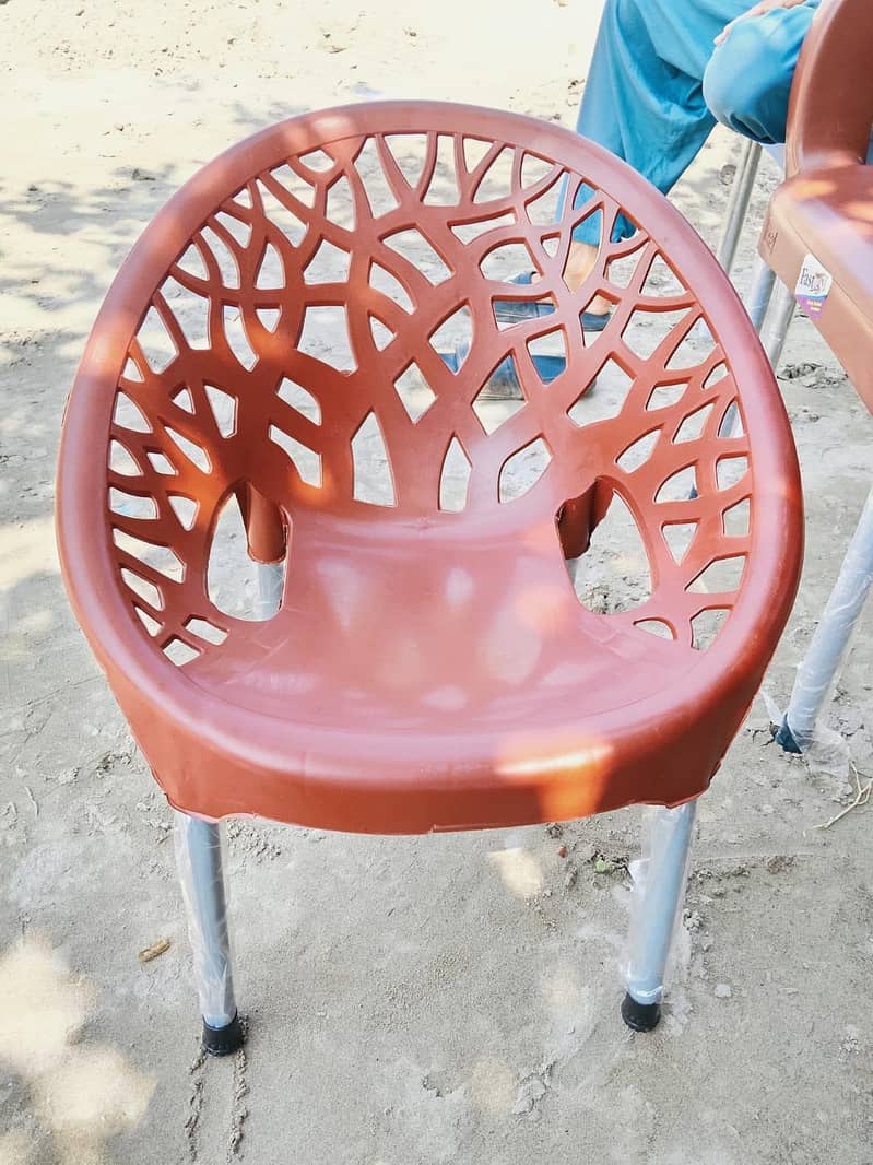 CHAIRS TABLES 6