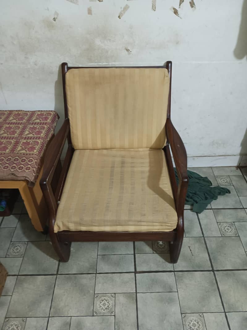 sofas and chairs 3