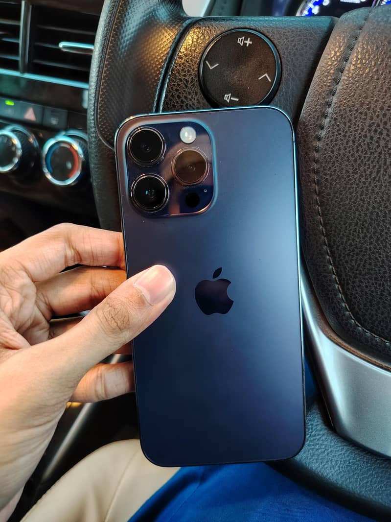 Apple iPhone 14 Pro Max 2