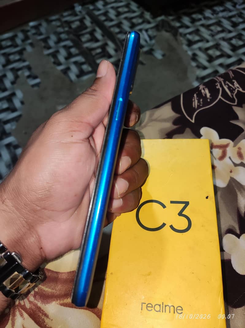 Realme C3 3