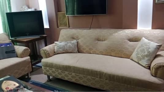 7 seater sofa for sale 30k condition 10/10