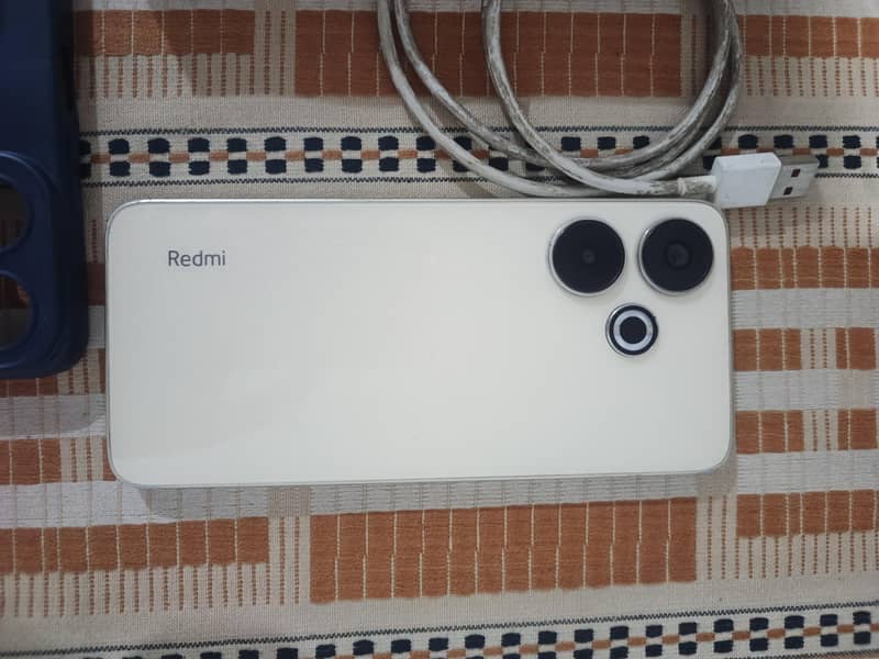 Xiaomi Redmi 13 1