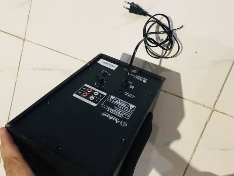 Audionic ad7000plus 5