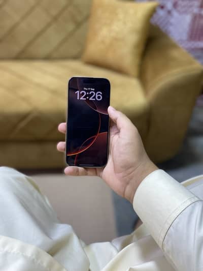 Apple iPhone 16 Pro
