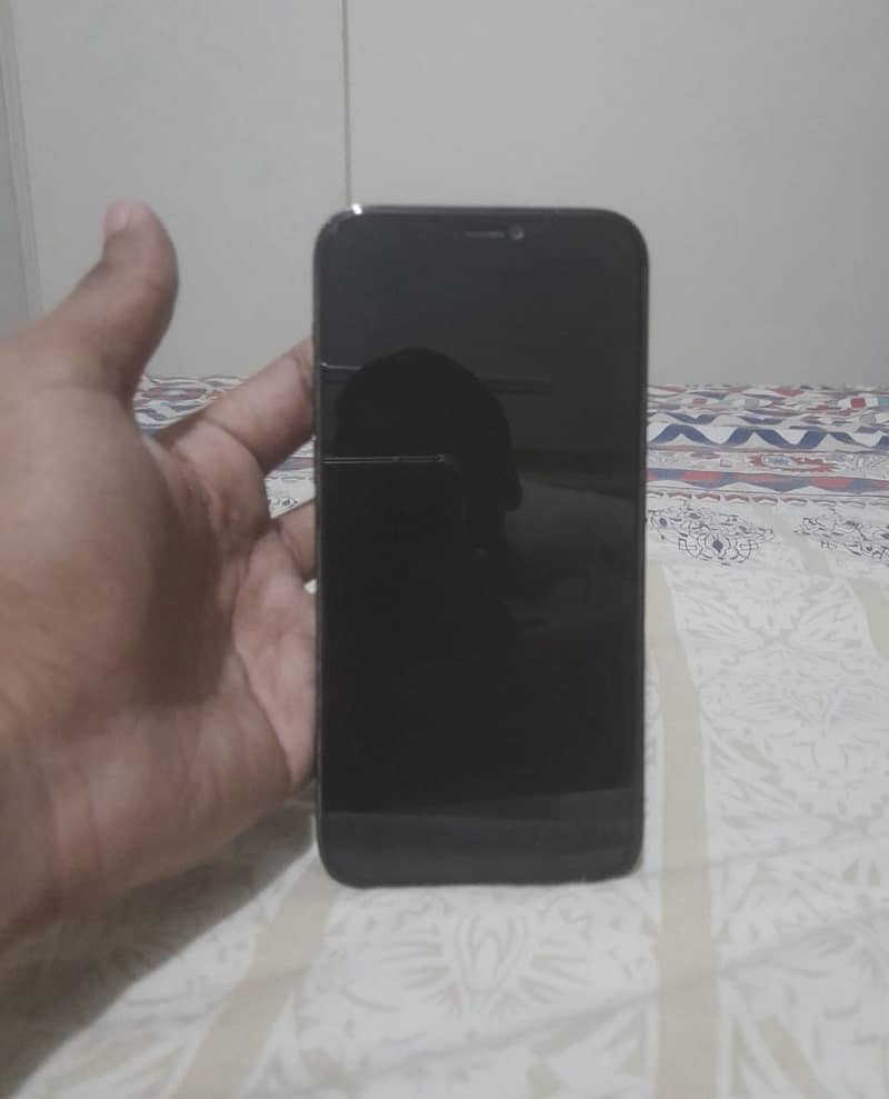 Apple iPhone 12 Pro 1