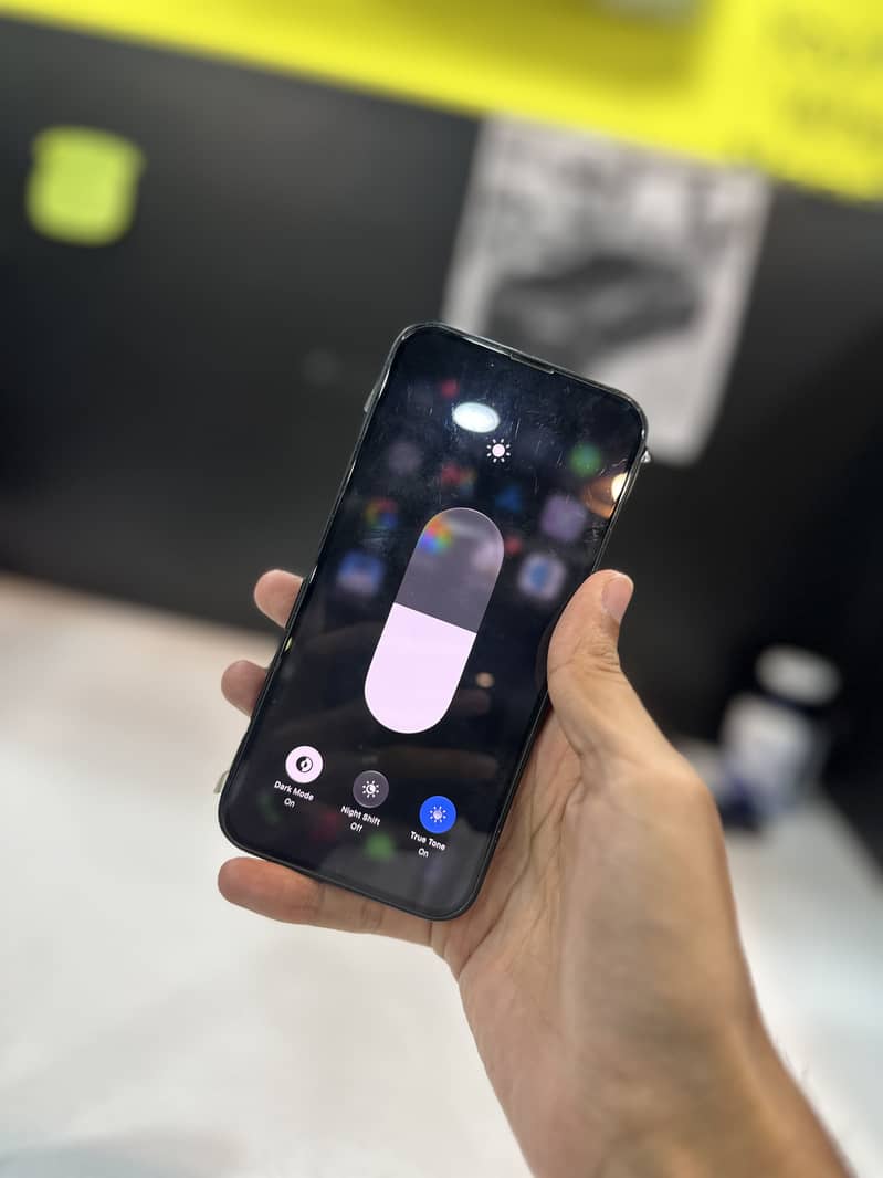 Apple iPhone 14 8
