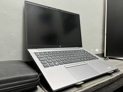 Hp Zbook Firefly - i7 11th Gen - Nvidia 4GB - Super Mint Condition