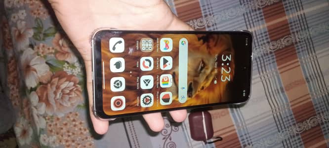 Infinix HoT 60i