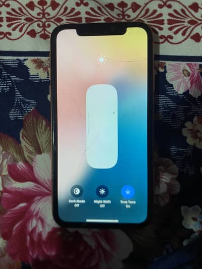 Apple iPhone XR