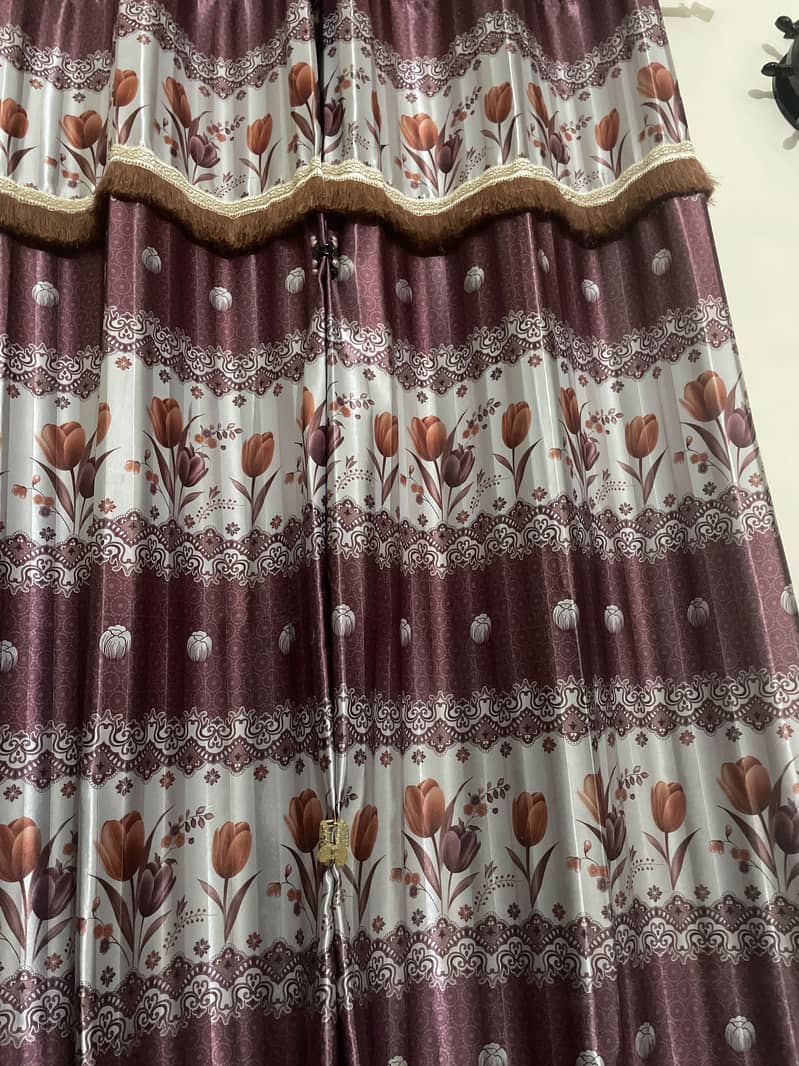 Curtains 0