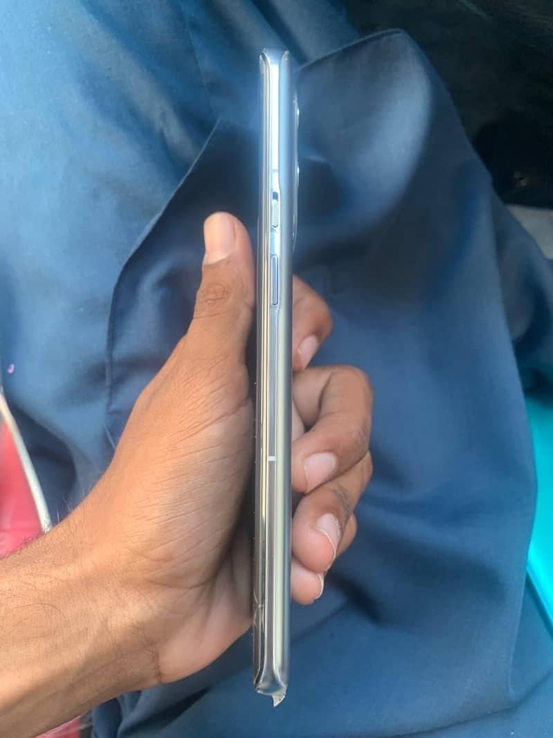 One Plus 9 Pro 4
