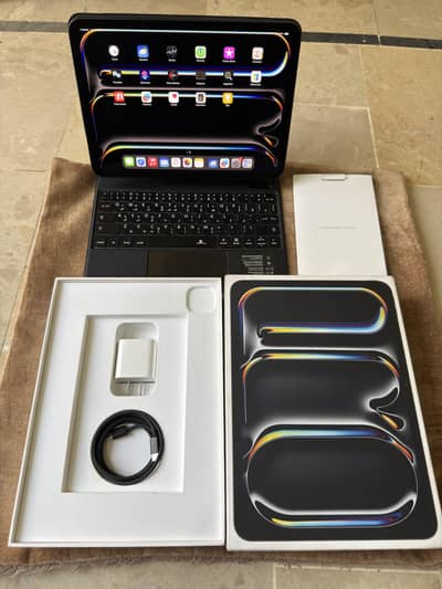 iPad Pro M4 (11 inch) 256gb Complete Box