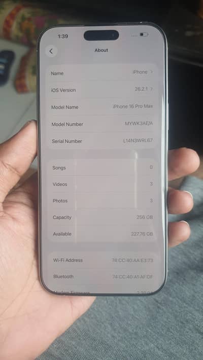 Apple iPhone 16 Pro Max