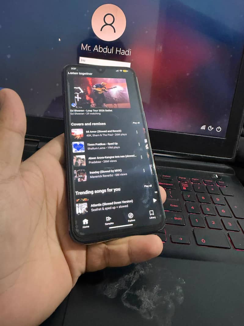 Google Pixel 8 3