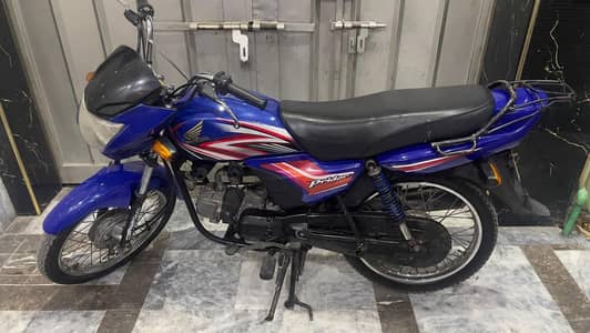 For sale urgently 03406014803