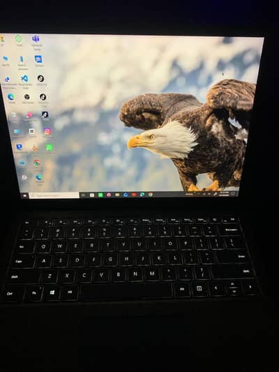 Microsoft surface laptop 2 Ram8 Rom256