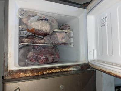 fridge for sell urgent