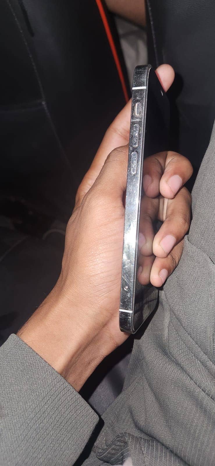 Apple iPhone 12 Pro 2