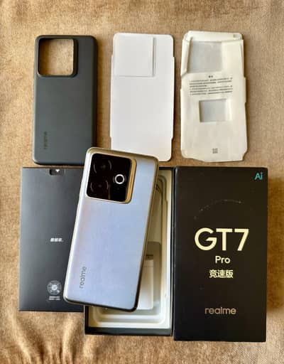 Realme GT 7 Pro Racing Complete Box