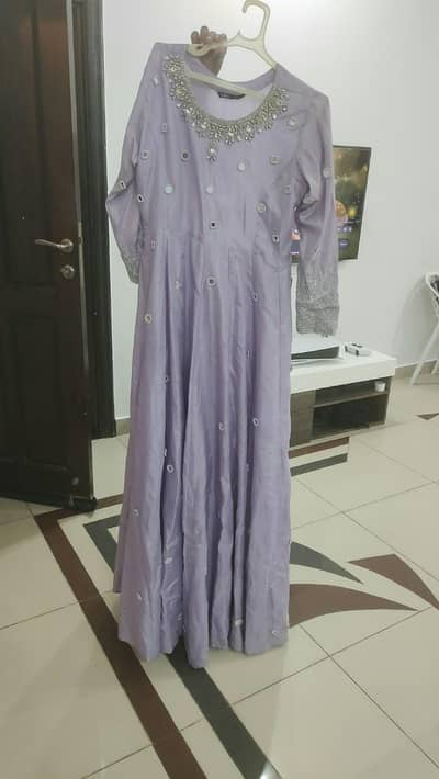 silk maxi just one time use good condition contect 03406212745