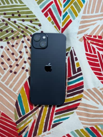 Apple iPhone 13