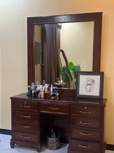 Dressing table with two Side tables