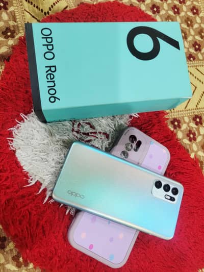 OPPO Reno6
