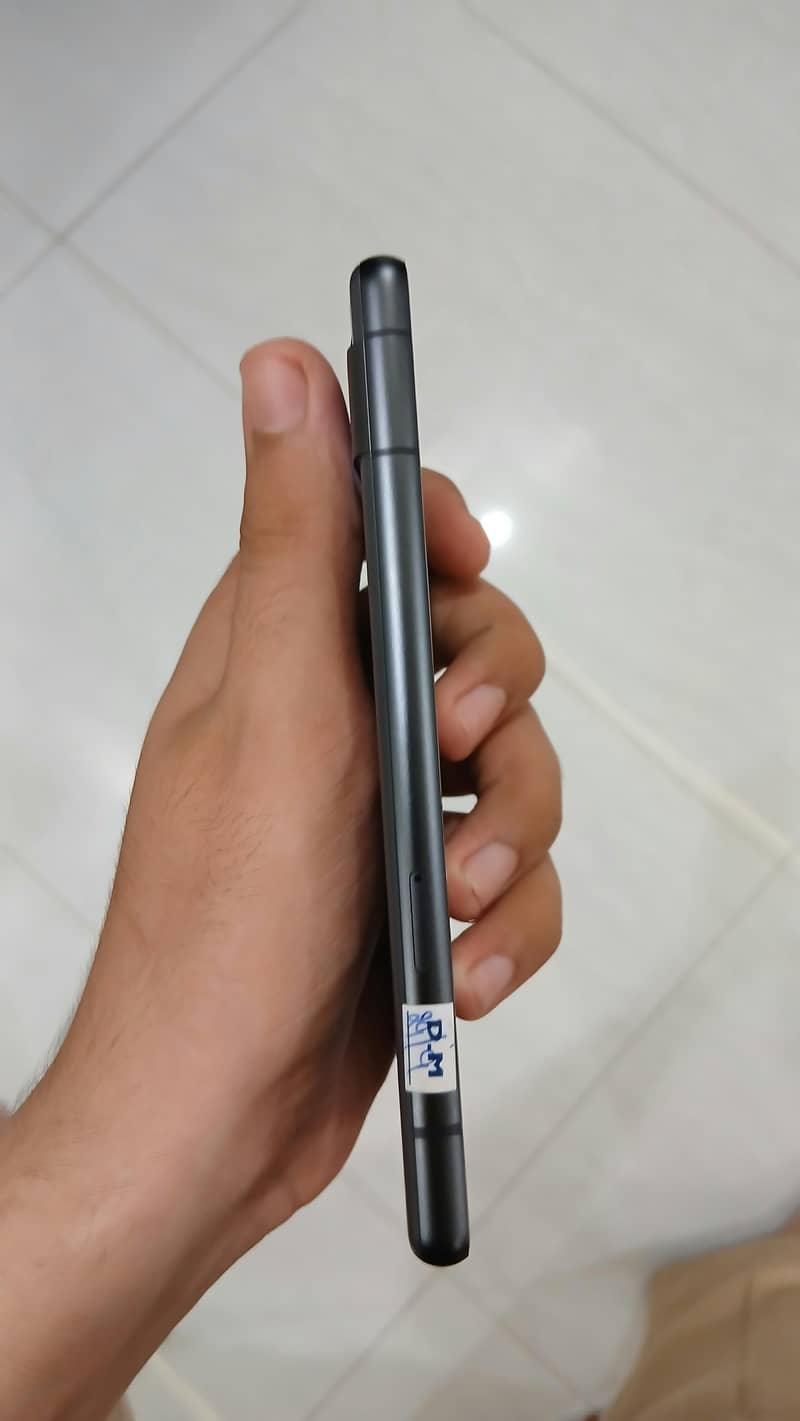 Google Pixel 7a 2