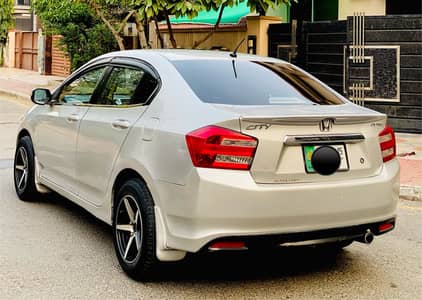 Honda City 2015 aspire total genuine car