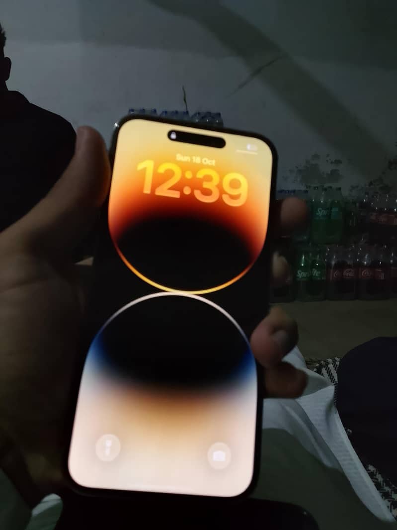 Apple iPhone 14 Pro Max 0