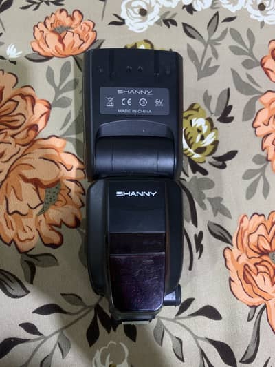 shanny speedlite SN600