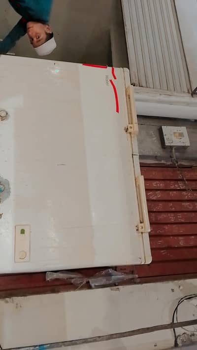 D freezer Haire good Colling