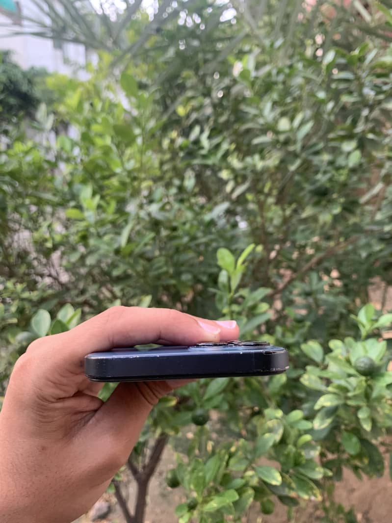 iPhone 12 Pro Max [FU] 3