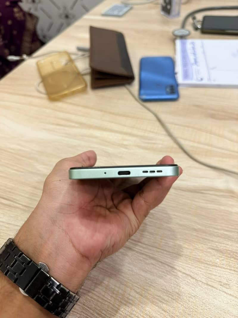Realme 13 5