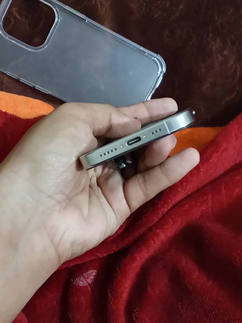 Iphone 15 Pro Jv 6