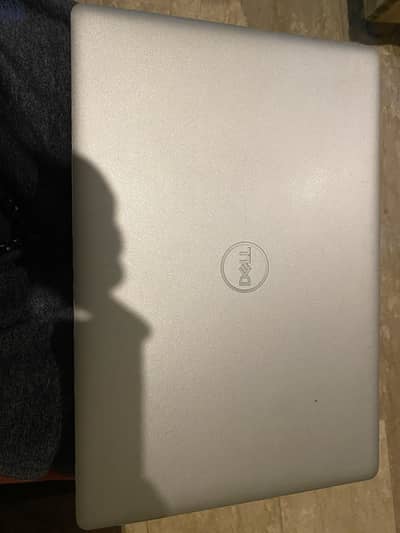 Dell inspiron 15(3580) 8GB/1.256 TB