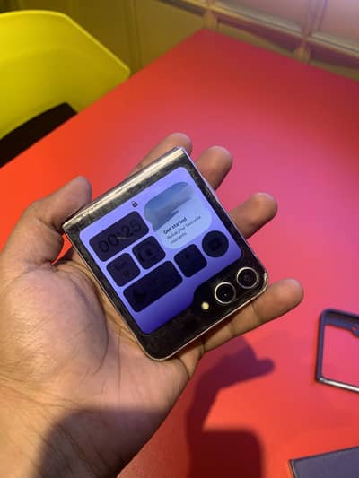 Samsung Mobile Z Flip 5