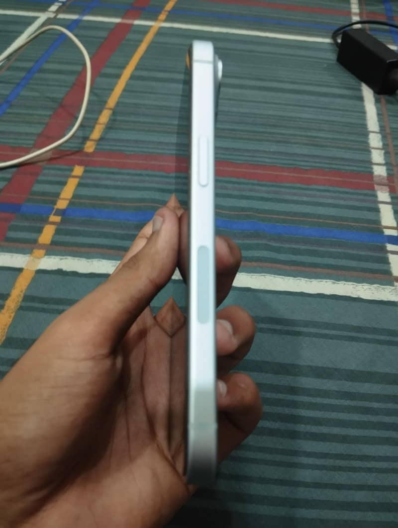 Apple iPhone 15 1