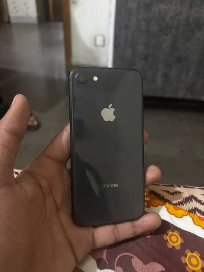 Apple iPhone 8