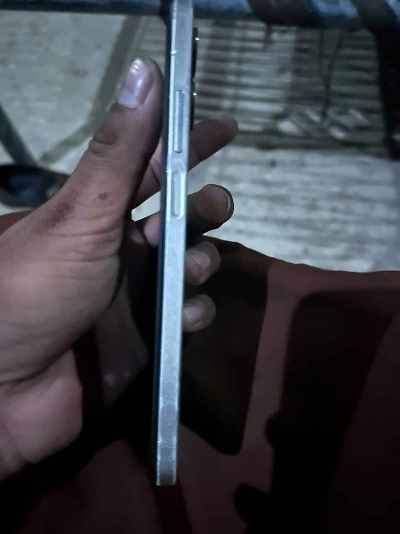 Realme C53 0