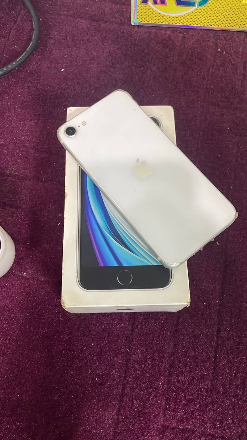 Apple iPhone SE 0