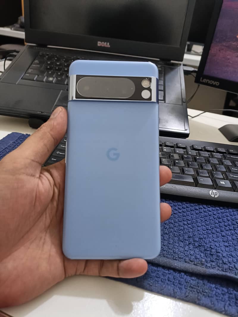 Google Pixel 8 Pro 2