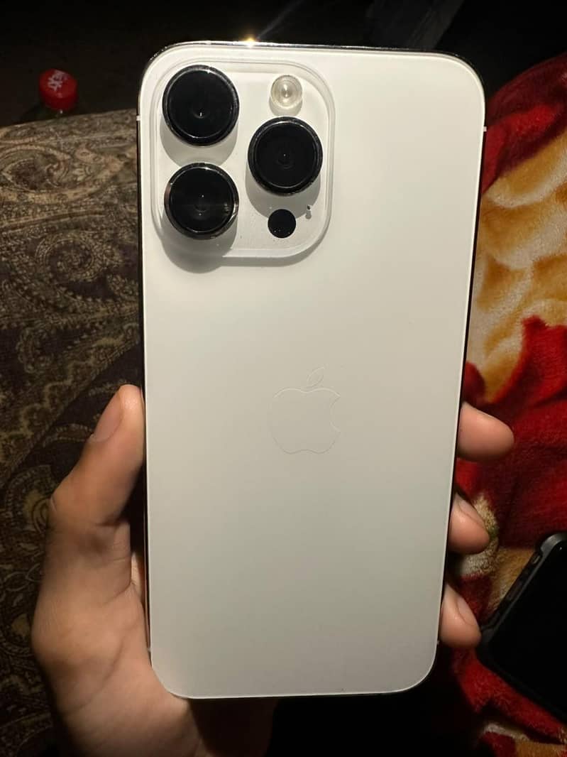 Apple iPhone 14 Pro Max 5